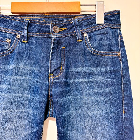 DISH JEANS Trixie Dark Wash Low Rise Slim Straight Jeans | Size 27x32 * - Picture 7 of 12